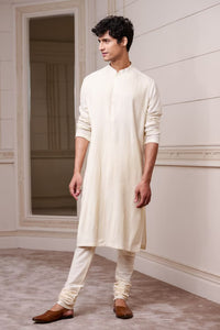 Ivoire Kurta